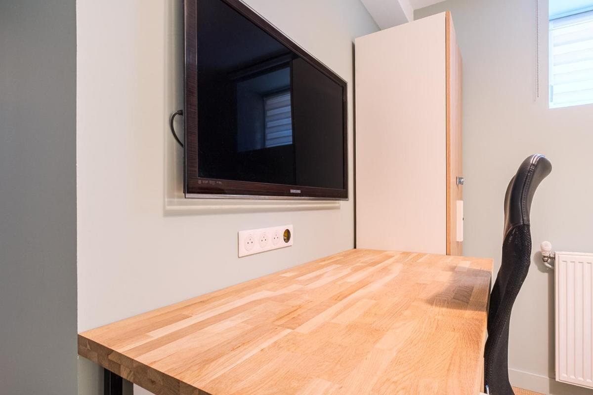 Apt T5 Renove Avec Bureau Jardin Et Parking En Centre Ville Toulouse Exterior foto